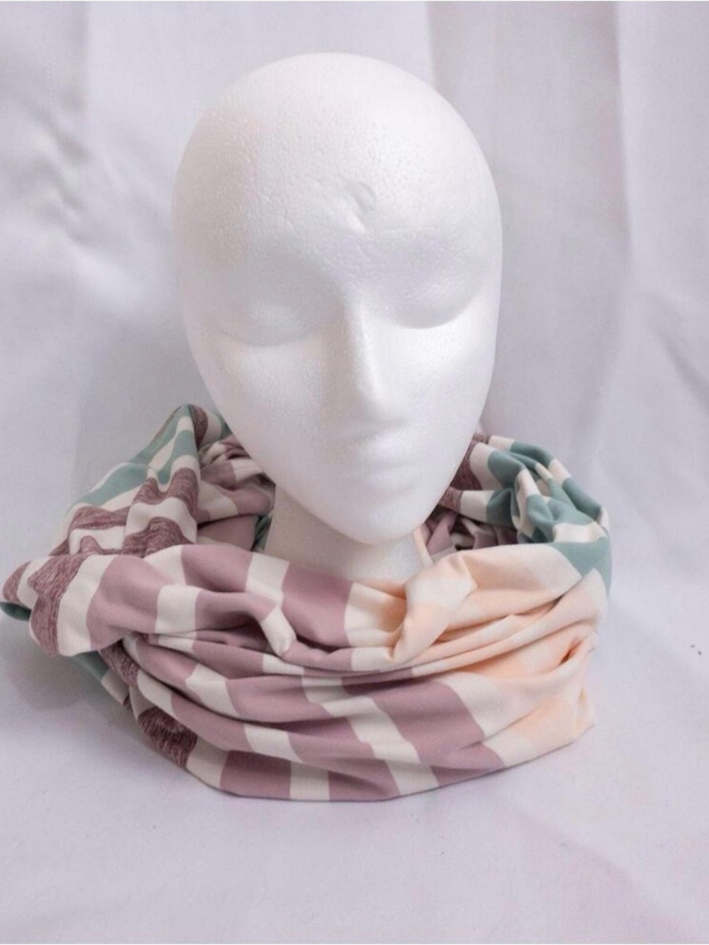 Lululemon Pink Striped Neckwarmer Womens One Size Fits All